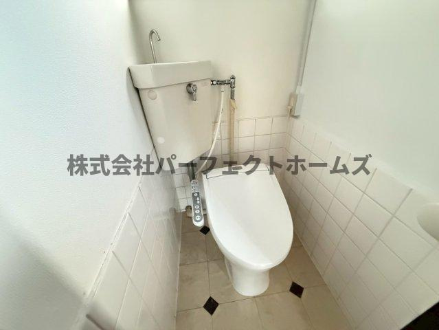 交野市郡津４丁目のアパートのトイレ|トイレもきれいです