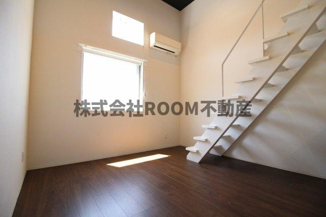 ブランエノワールの居間・リビング|ゆったり過ごせる居間です