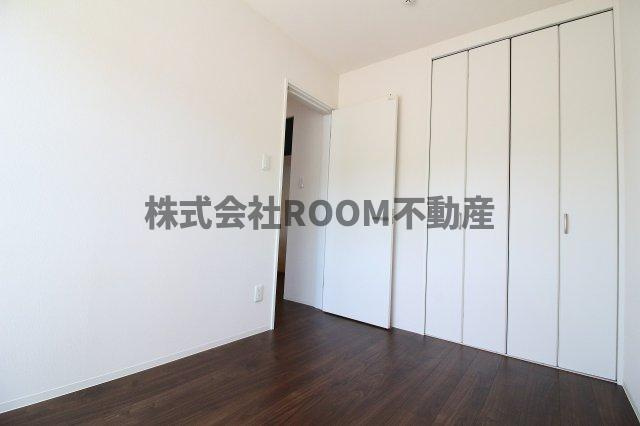 ブランエノワールの寝室|使い勝手のいい寝室です