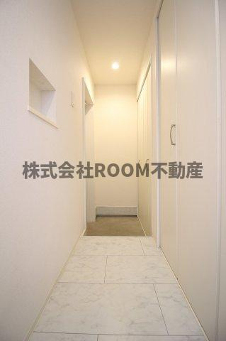 ブランエノワールのエントランス|毎日通るエントランスはこのようになっています