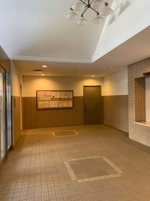 【エントランス】 | リーフガーデン和泉中央３番館 | マンションエントランス