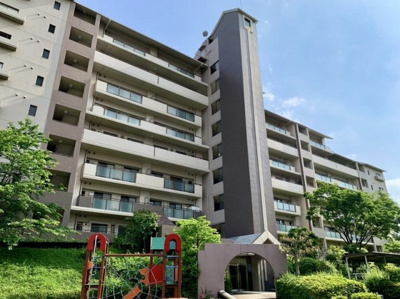 【外観】 | リーフガーデン和泉中央３番館 | ＜外観＞2022年5月撮影