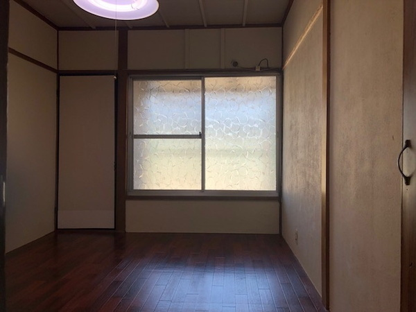【寝室】