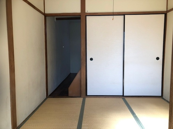【居間・リビング】