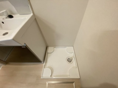 【設備】 | アーバンヒルズトロワオスト | 室内洗濯機置場です