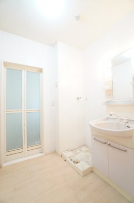 【洗面所】 | グランメールⅡ | ※同物件・反転タイプの写真です。