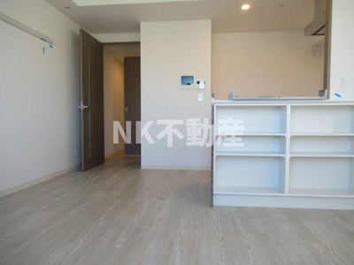 【居間・リビング】 | BO BEDRE MIKURIYA(ボーベダーミクリヤ）（八戸ノ里賃貸） | ゆったり過ごせる居間です