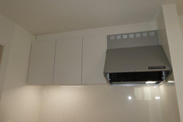 カーサ　イレーネのキッチン|キッチン上収納