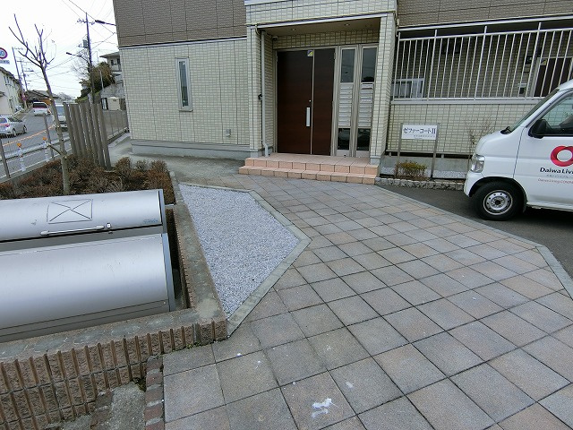 ゼファーコートⅡのエントランス