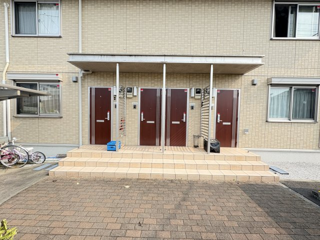 ファヴォーレⅢのエントランス