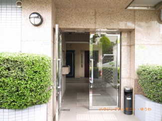【エントランス】