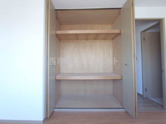 【収納】 | サンガーデン浄泉　東棟　 | 洋室収納☆イメージ写真