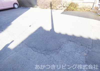 【駐車場】 | メゾン・ド・はくれん | 敷地内無料駐車場♪