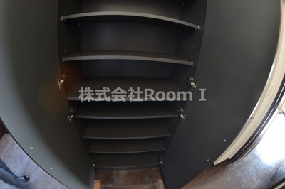 【収納】 | S-RESIDENCE淀屋橋 | シューズボックスです。