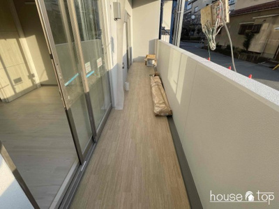 【バルコニー】 | Tre Lontano