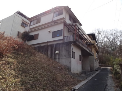 【外観】 | 朝日が丘一戸建貸家 | 堀込車庫付き一戸建貸家♪