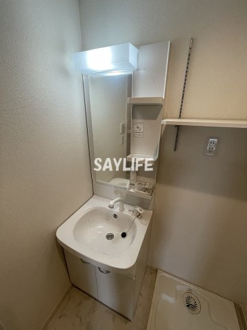 コスモクレスト荒本の洗面所