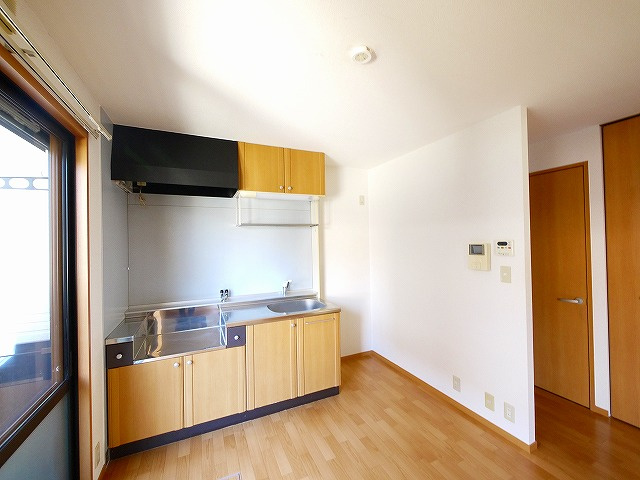 アンシャンテ宮の森Ⅴのキッチン|おしゃれなリビングです