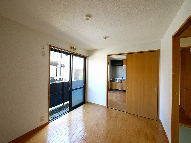 アンシャンテ宮の森Ⅴの洋室|中はこのようになっています