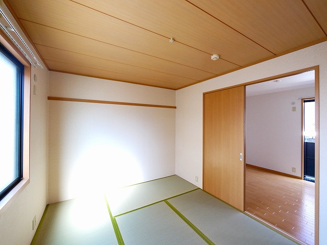 アンシャンテ宮の森Ⅴの寝室|和室があると落ち着いた雰囲気になりますね