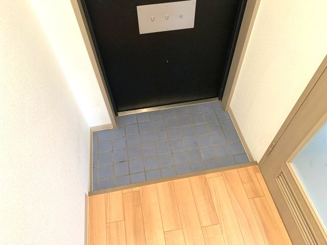 【玄関】 | TOZAWAコート