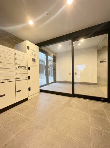 ＯＡＫＳ江古田ラシクラスのエントランス|清潔なエントランスです