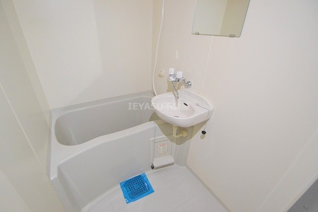 ヴィラ千田の浴室