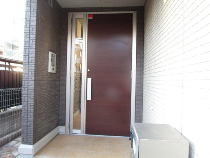 リヴェールコートのエントランス