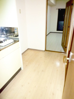 【内装】 | ルーチェⅠ番館 | ※イメージ　反転タイプのお部屋です
