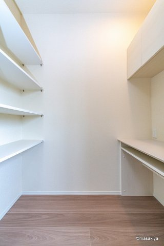 ファルコンベース若宮の収納|収納スペース