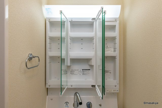 ファルコンベース若宮の洗面所