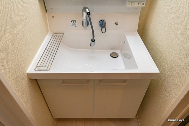 ファルコンベース若宮の洗面所|洗面