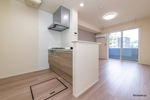 ファルコンベース若宮のキッチン|カウンターキッチン