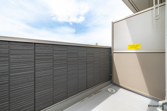 ファルコンベース若宮のバルコニー|バルコニー