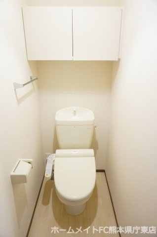 熊本市中央区帯山２丁目のアパートのトイレ