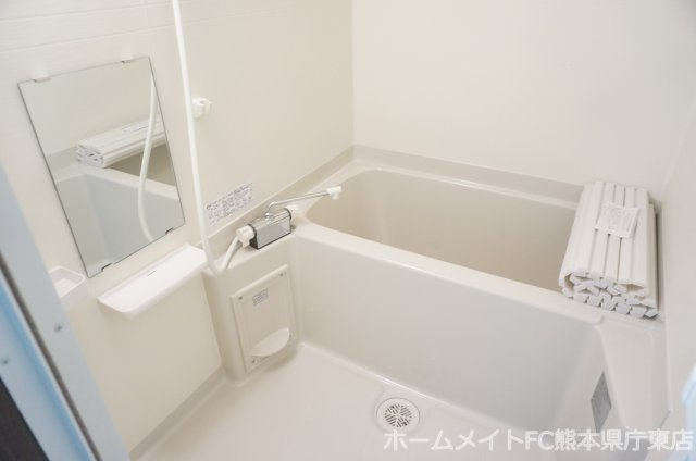 熊本市東区神水本町の賃貸マンションの浴室