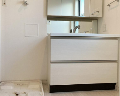 【収納】 | 北烏山戸建-普通借家2年- | 洗面所