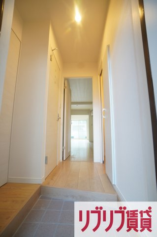 Anjour（アンジュール）の玄関