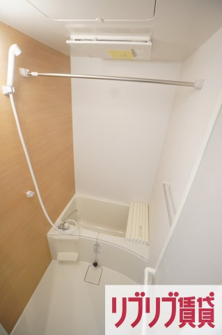 Anjour（アンジュール）の浴室