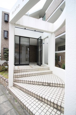 【エントランス】 | 六甲司ハウス