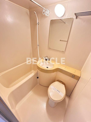 【トイレ】 | メゾン・ル・レヴェ