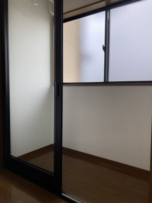 【その他】 | アグリーブル植木 | 雨天時も室内干しができるサンルームです