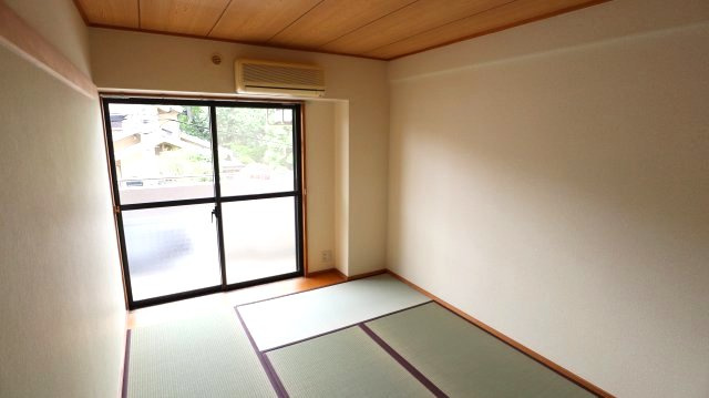 サン・フォーレストの和室