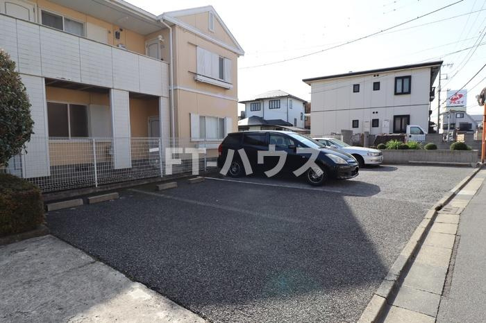 グレース田喜野井 Ⅰ番館の駐車場