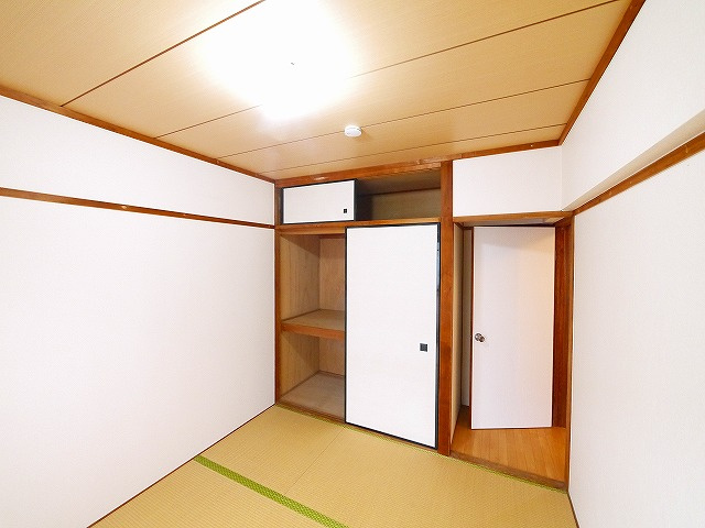 飯田マンションの和室