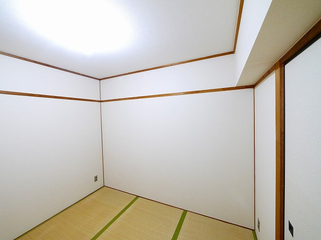 飯田マンションの和室
