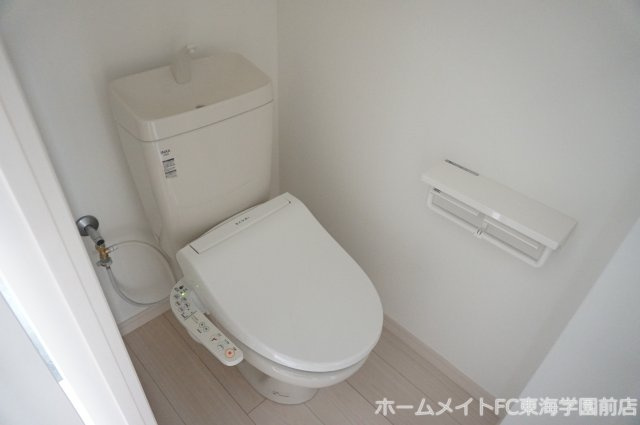 熊本市西区島崎５丁目の賃貸マンションのトイレ