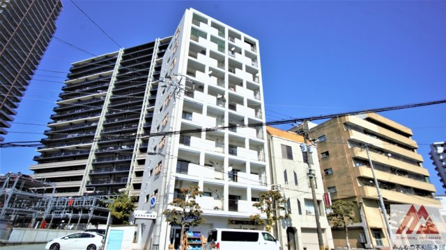 エクセル中央町マンションの外観