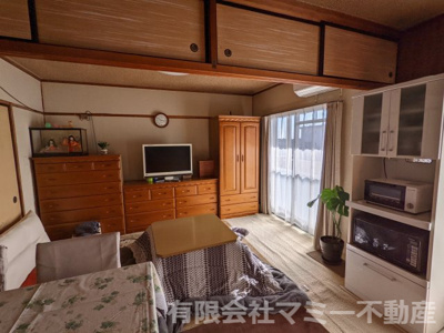 【居間・リビング】 | 笹川9丁目マンション103棟