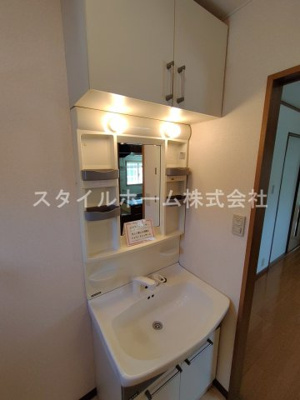 【洗面所】 | サラーム東脇 | 別部屋写真です。